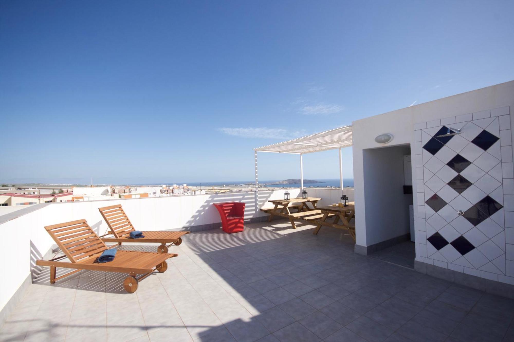 Apartamentos A 10 Minutos Del Aeropuerto Carrizal Exteriör bild